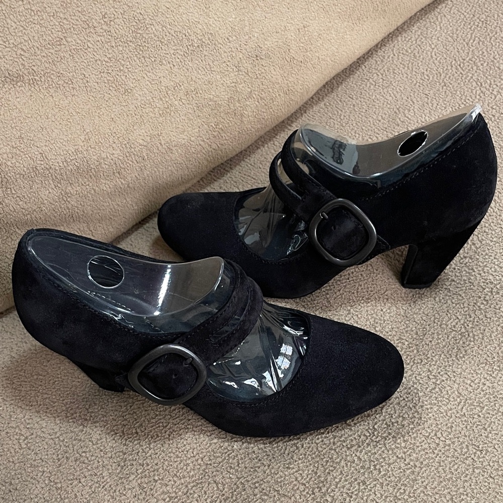 Born Black Suede Women's Heels with Buckle, NWT